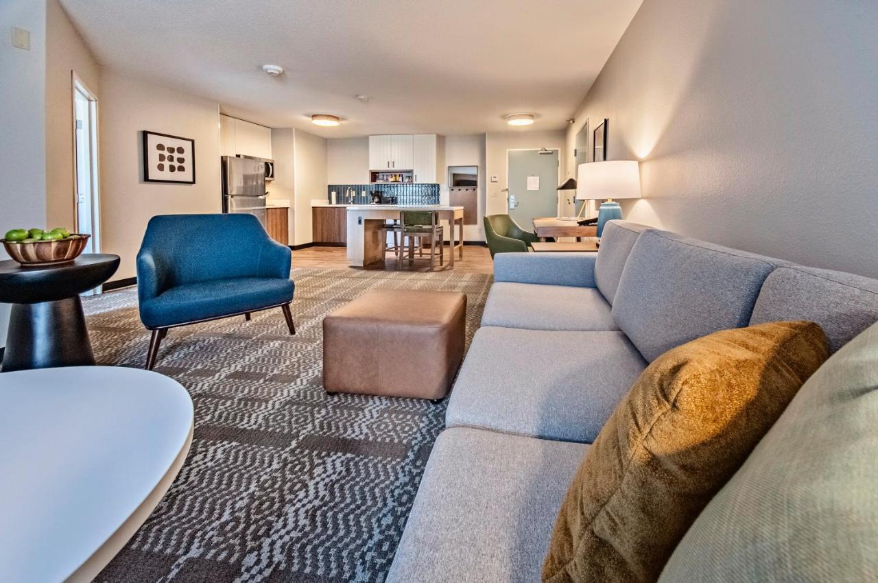 Staybridge Suites - Cedar Rapids North By Ihg Eksteriør billede